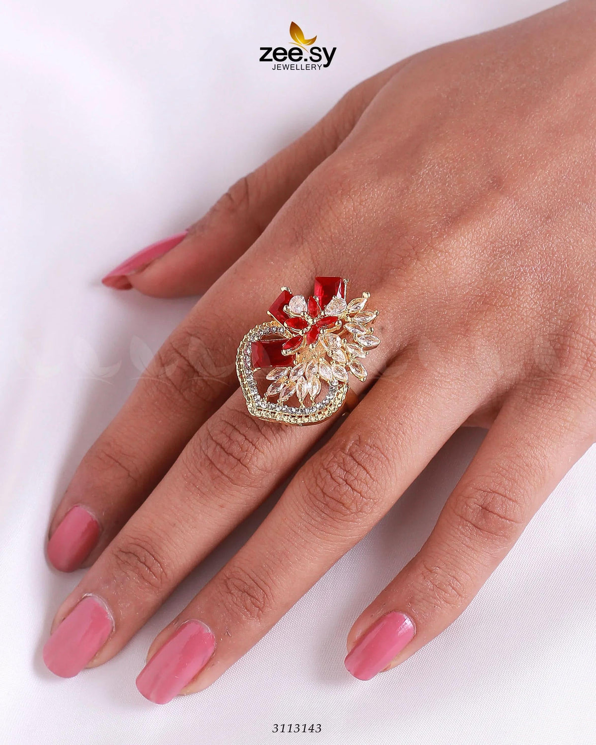 Hoya Floral Zirconia Ring