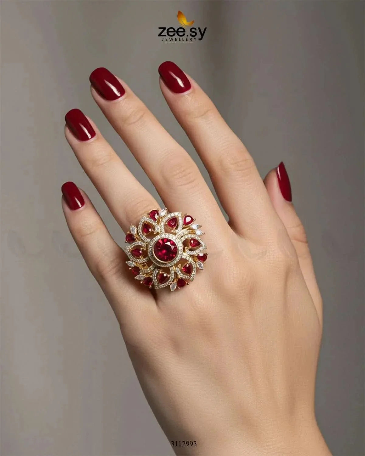 Emma Floral Round Stone Ring