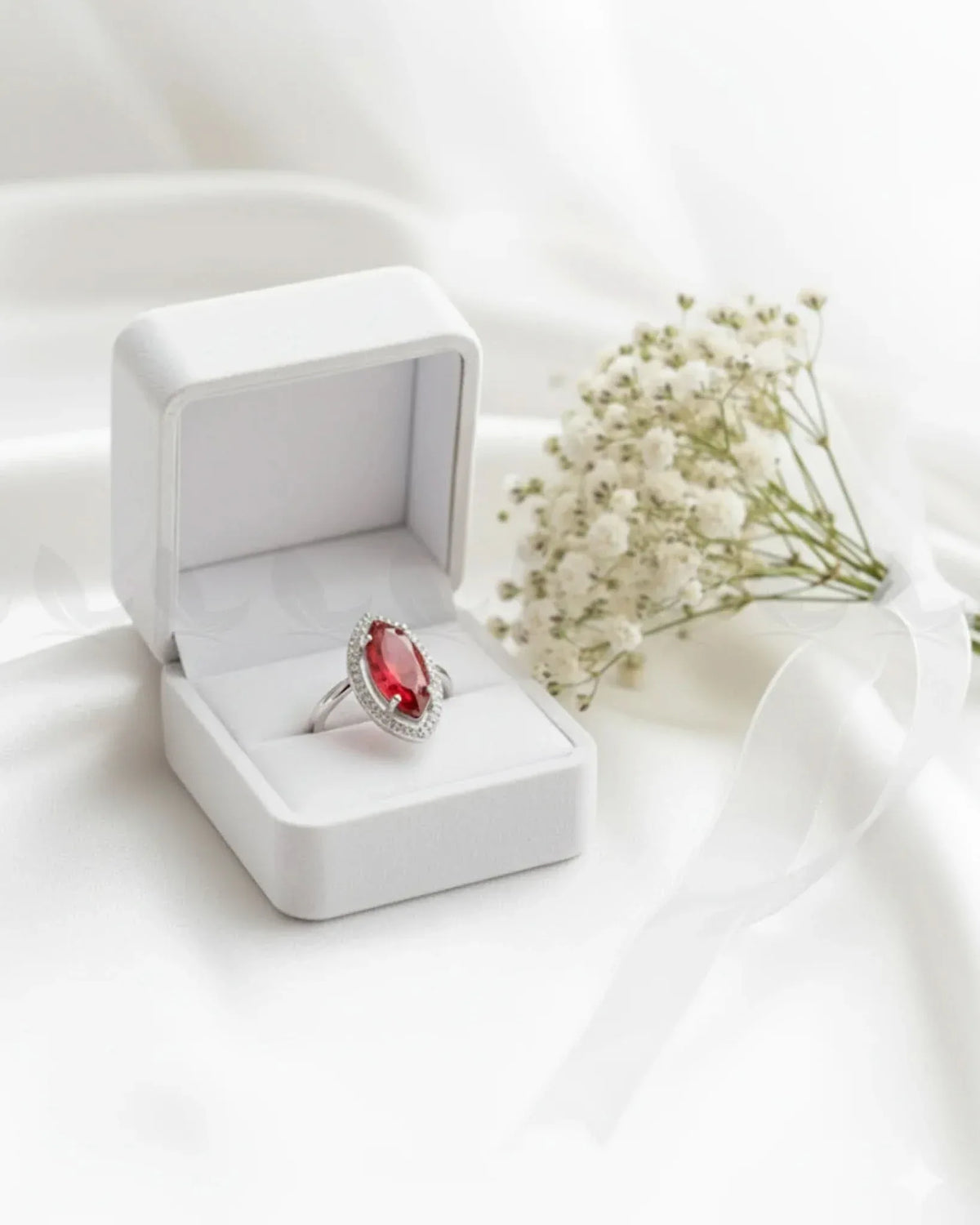 Chic Marquise Cut Solitaire Ring