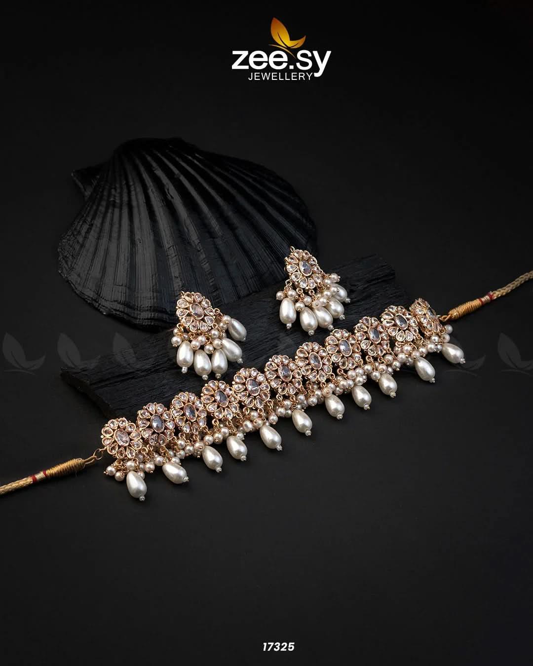 Blooming Flower Necklace Set
