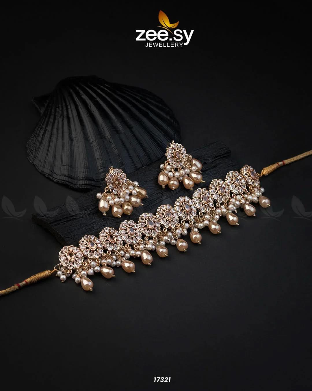 Blooming Flower Necklace Set