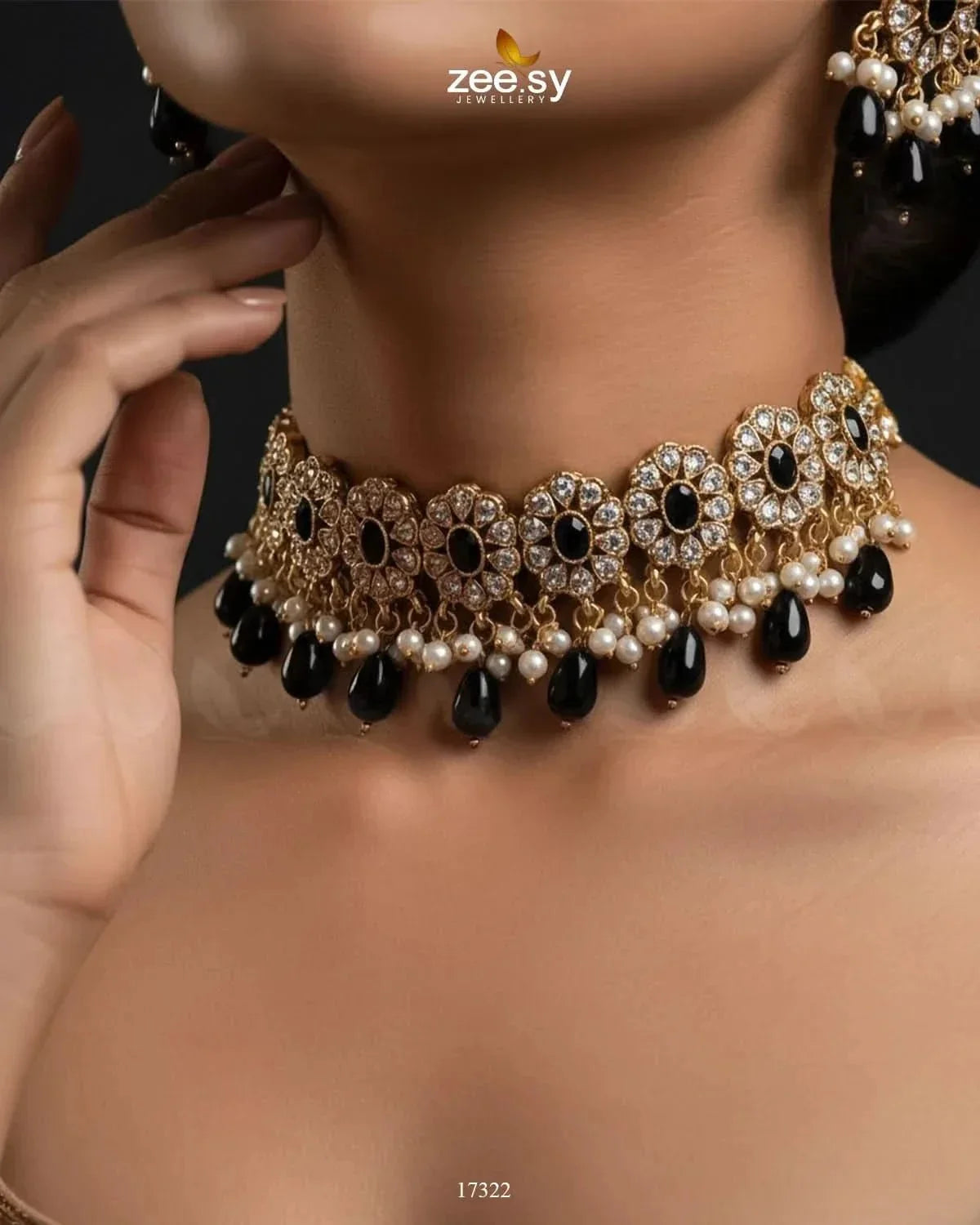 Blooming Flower Necklace Set