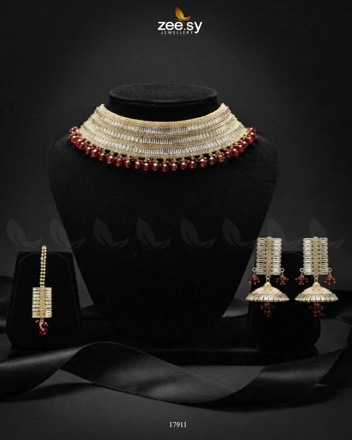 Sumayah's Choker Necklace