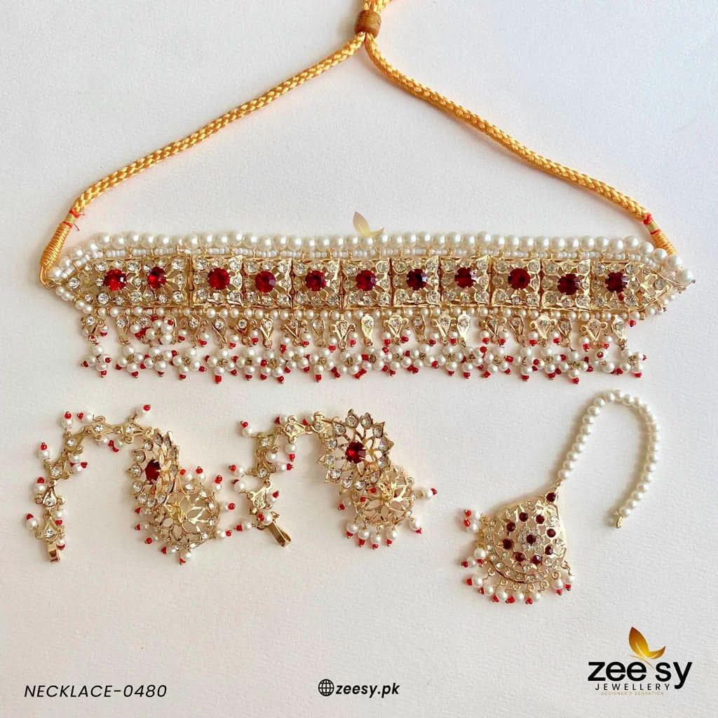 Dahlia Pearl Traditional Choker Set