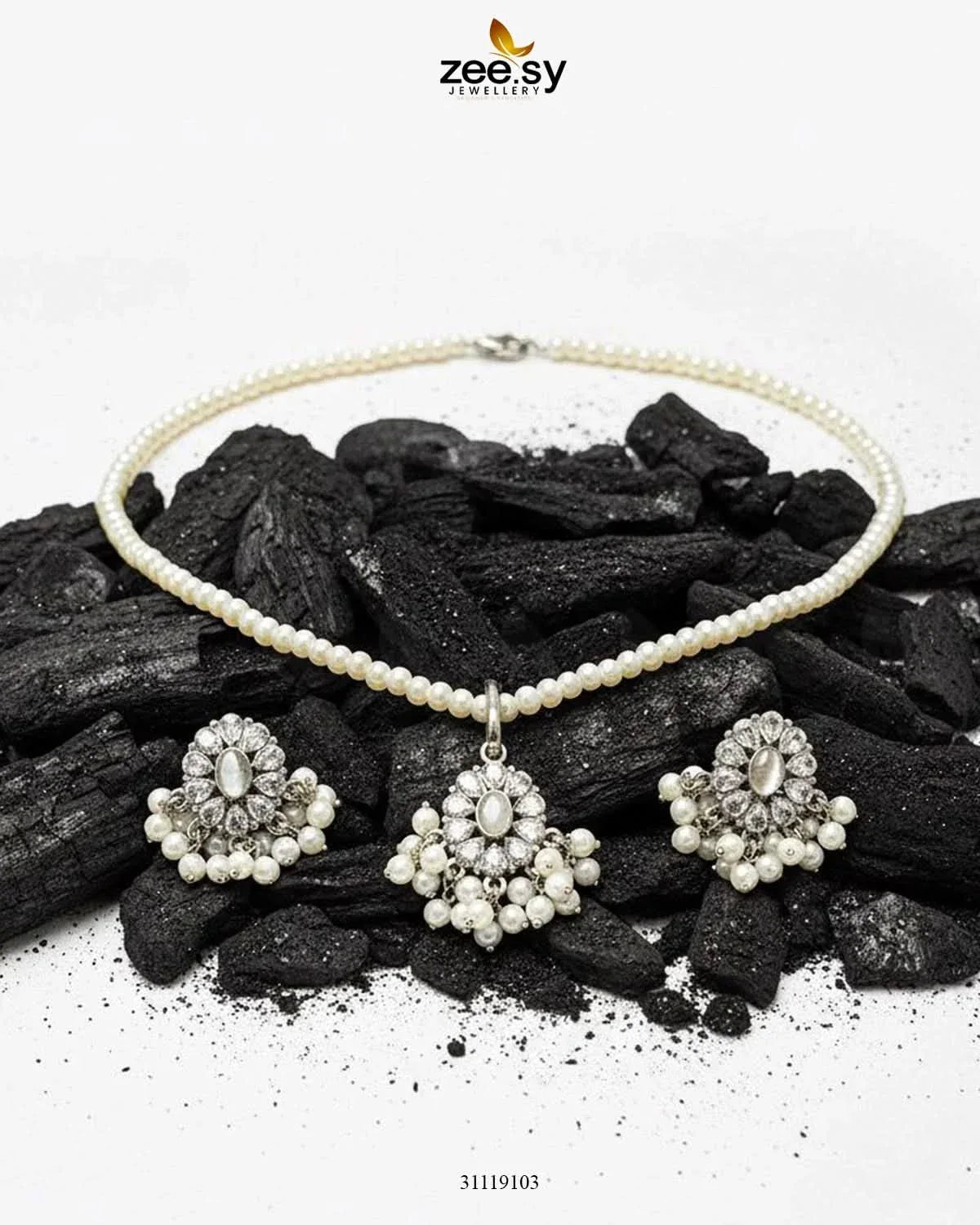 Estuary Petite Floral Necklace Set