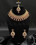 Aisle Necklace Set