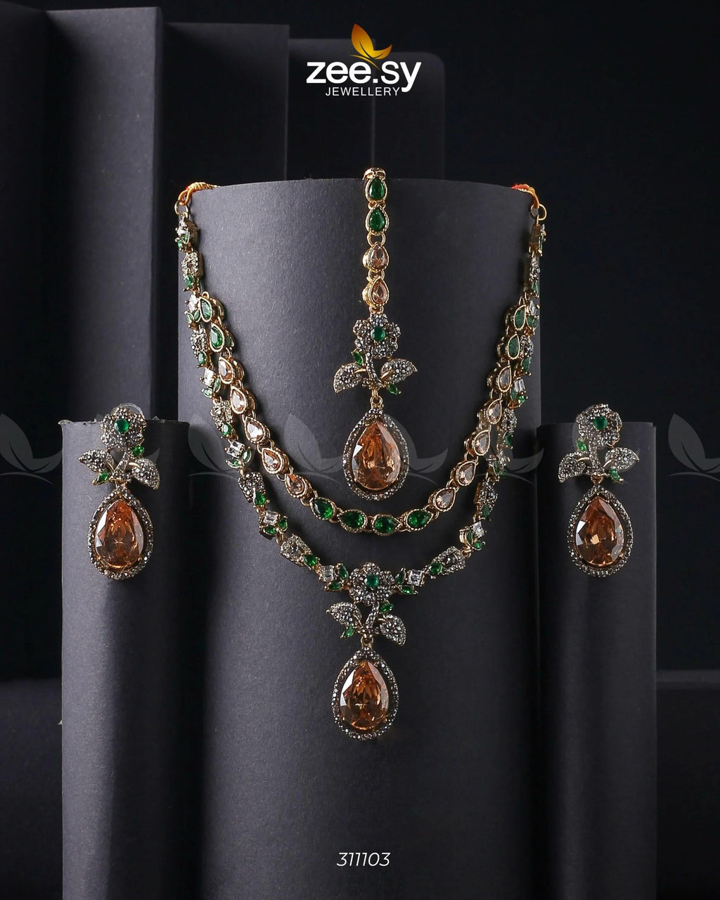 Eldria Cut Stone Necklace Set