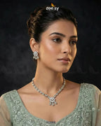 Meridian Necklace Set