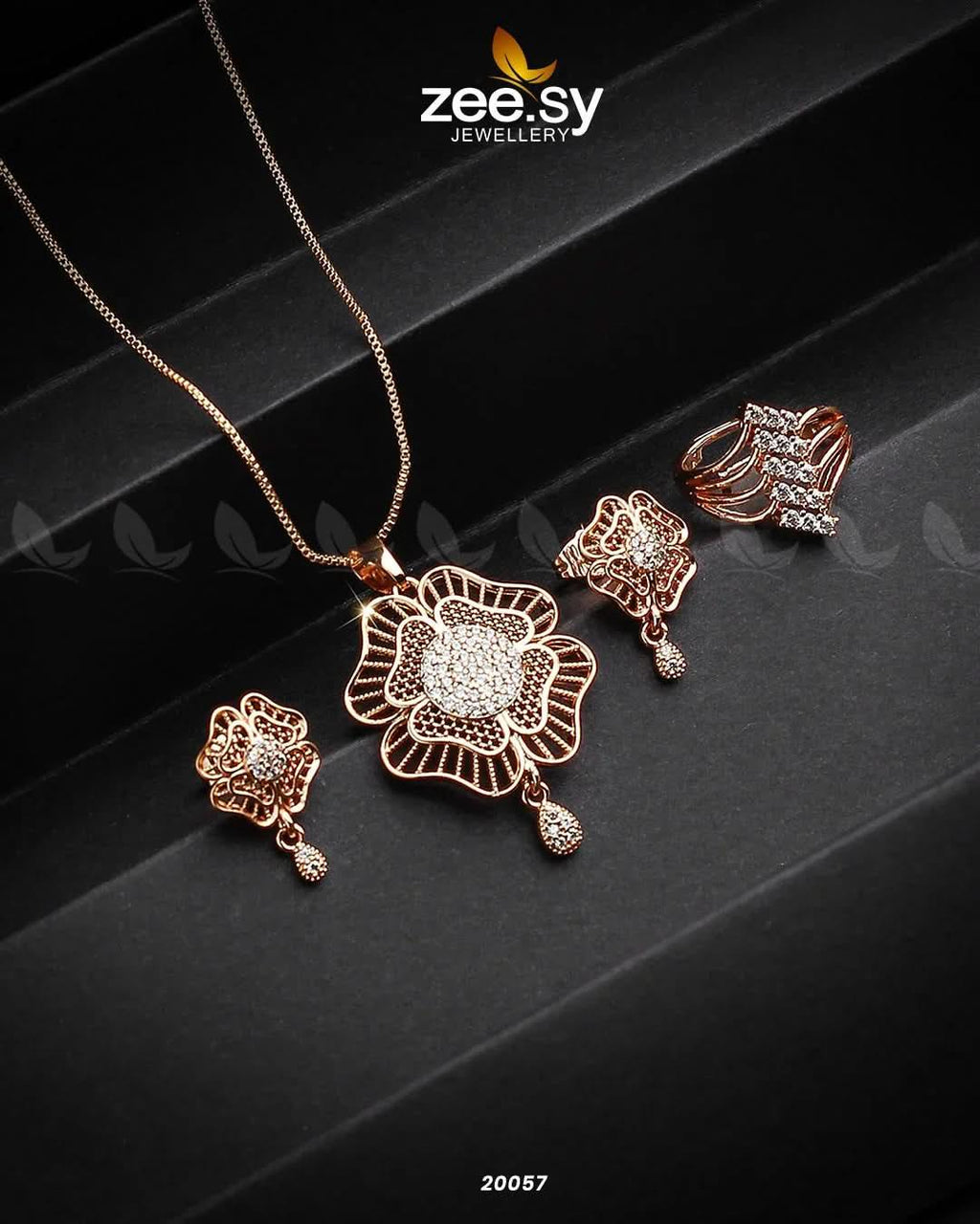 Royal Floral Pendant Set