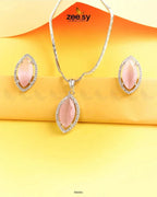 Verdant leafy Pendant Set