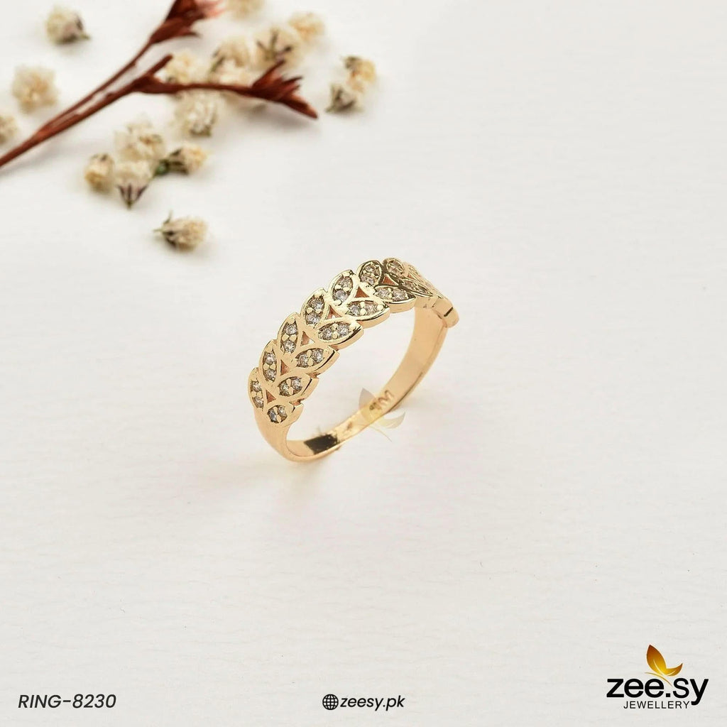 Vlora Pave Wheat Stackable Ring