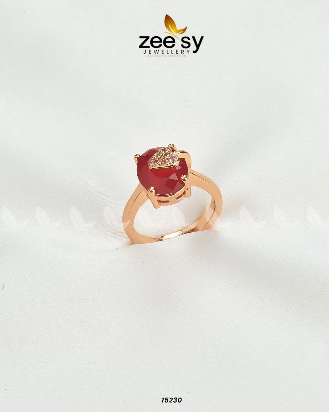 Sizzling Bold Stone Charming Ring