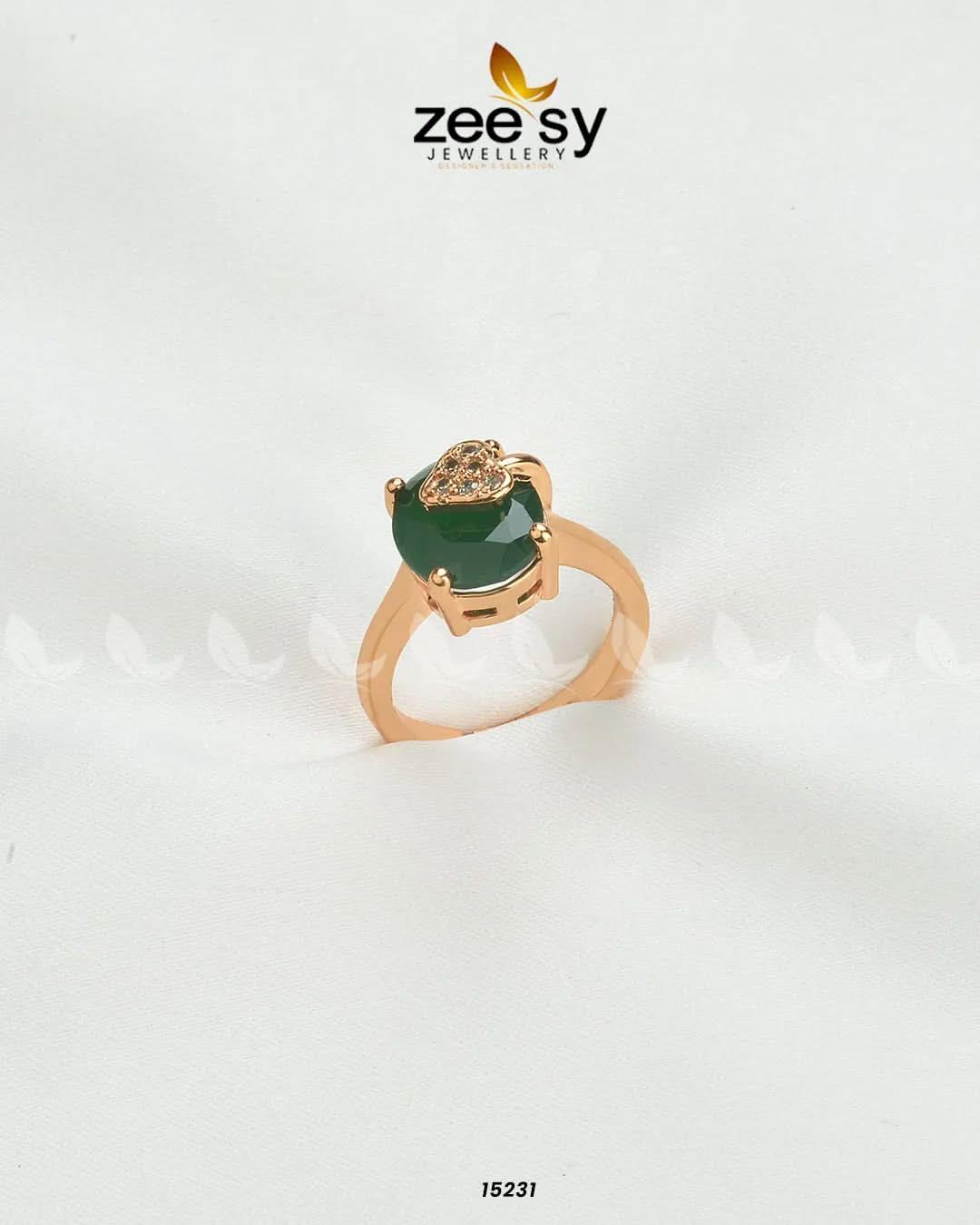 Sizzling Bold Stone Charming Ring