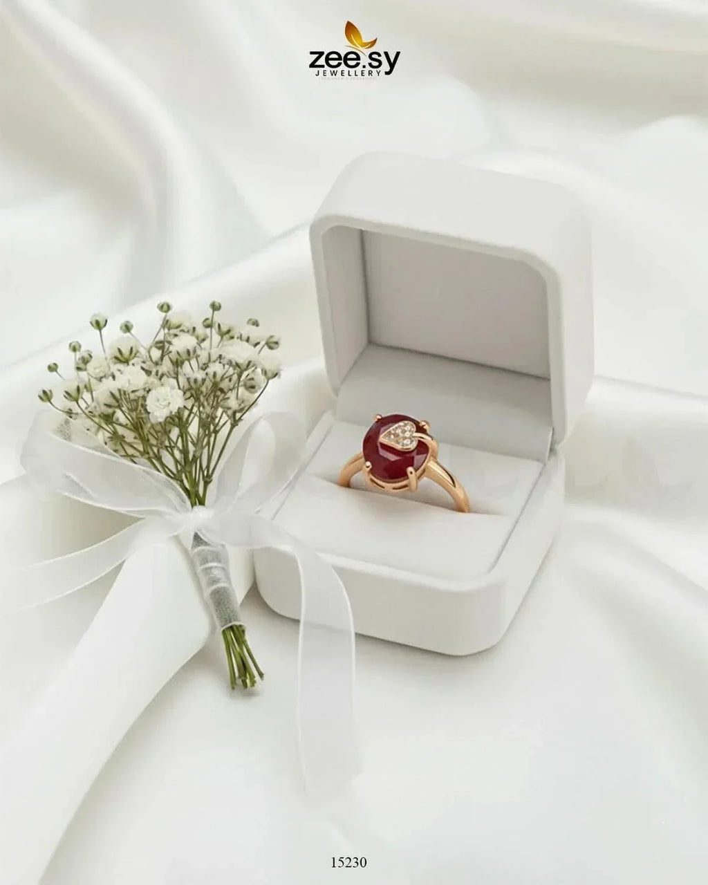 Sizzling Bold Stone Charming Ring