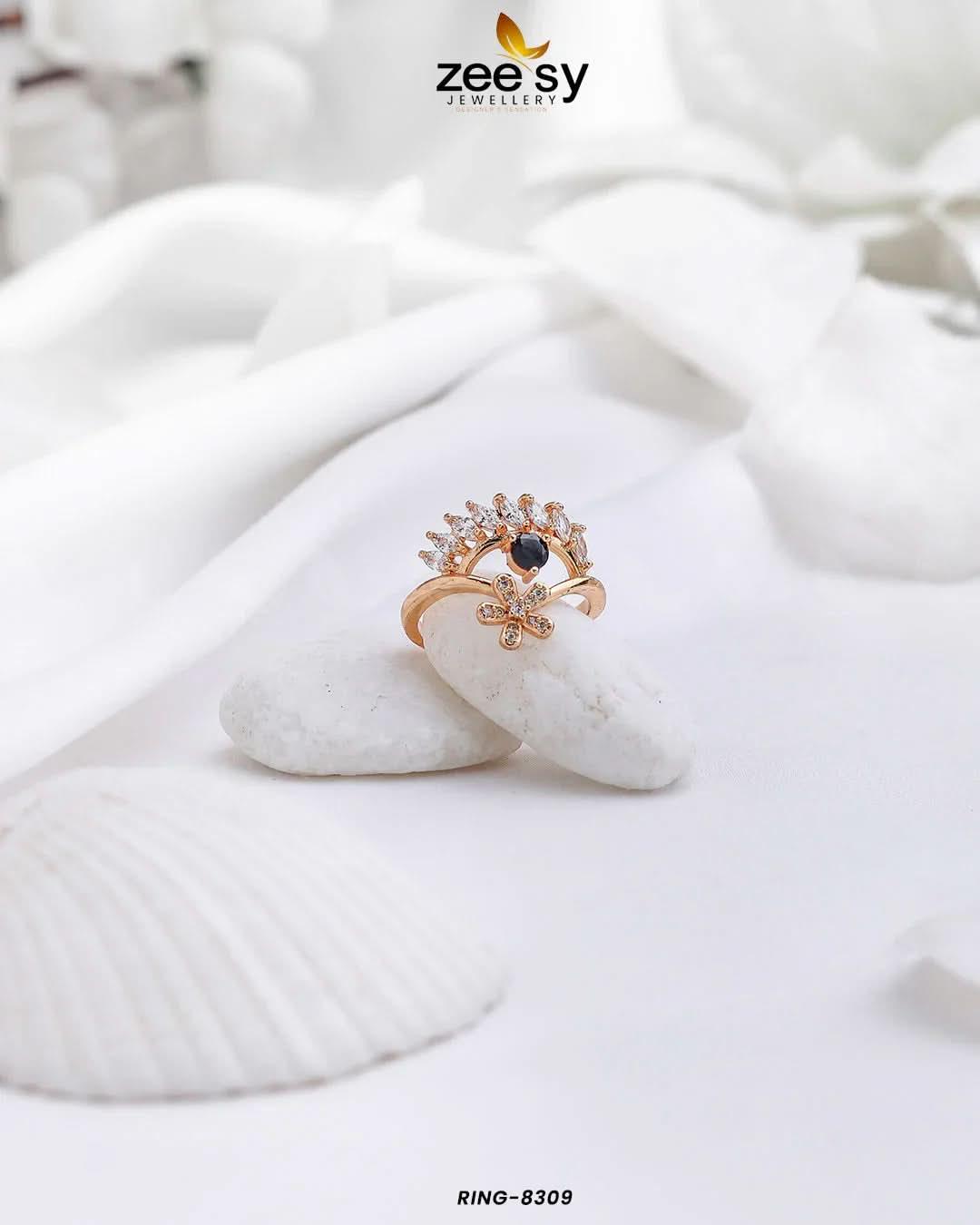 Ruberra Bloom Zircon Ring